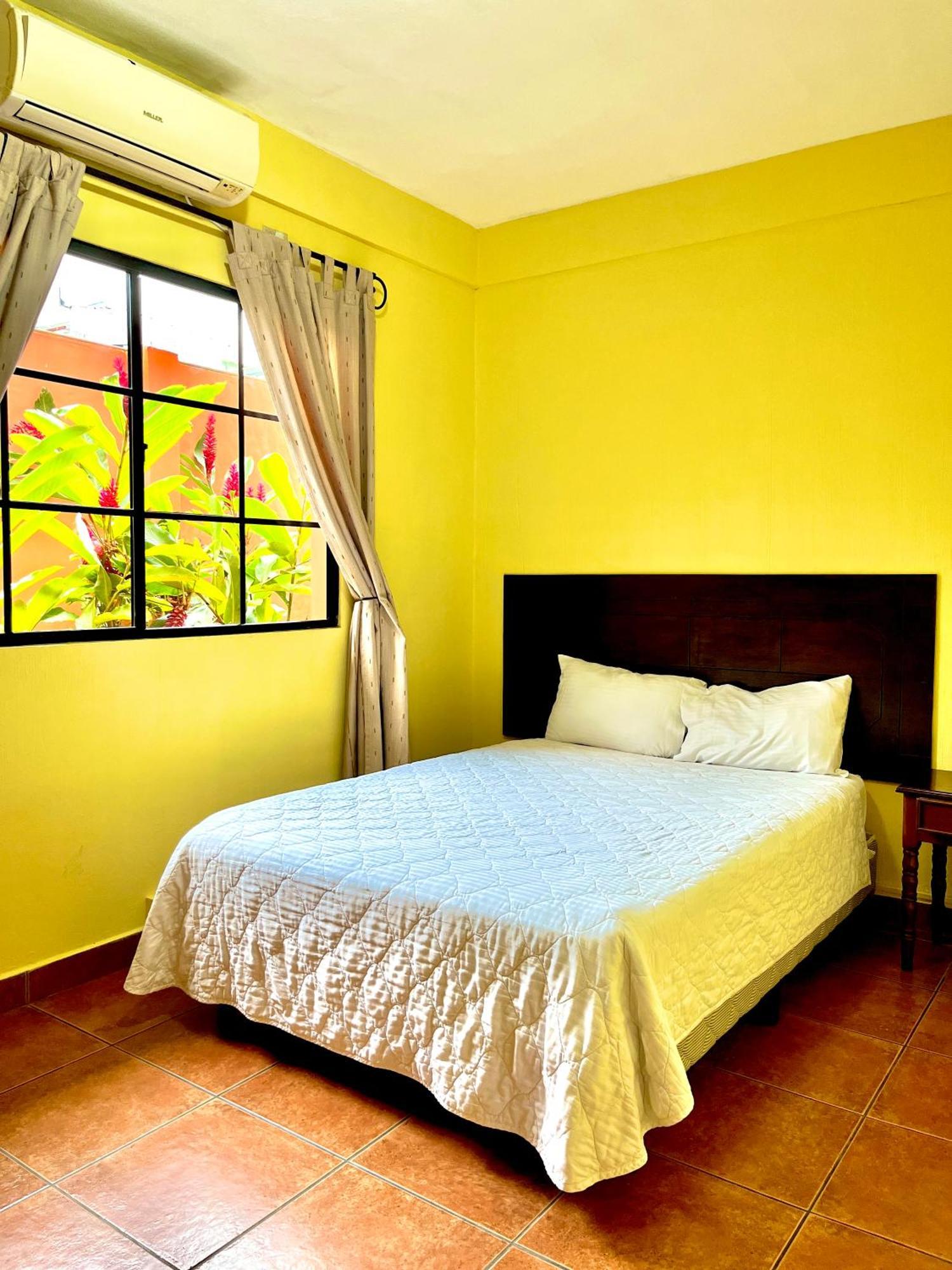 Hotel Villa Terra San Salvador Buitenkant foto