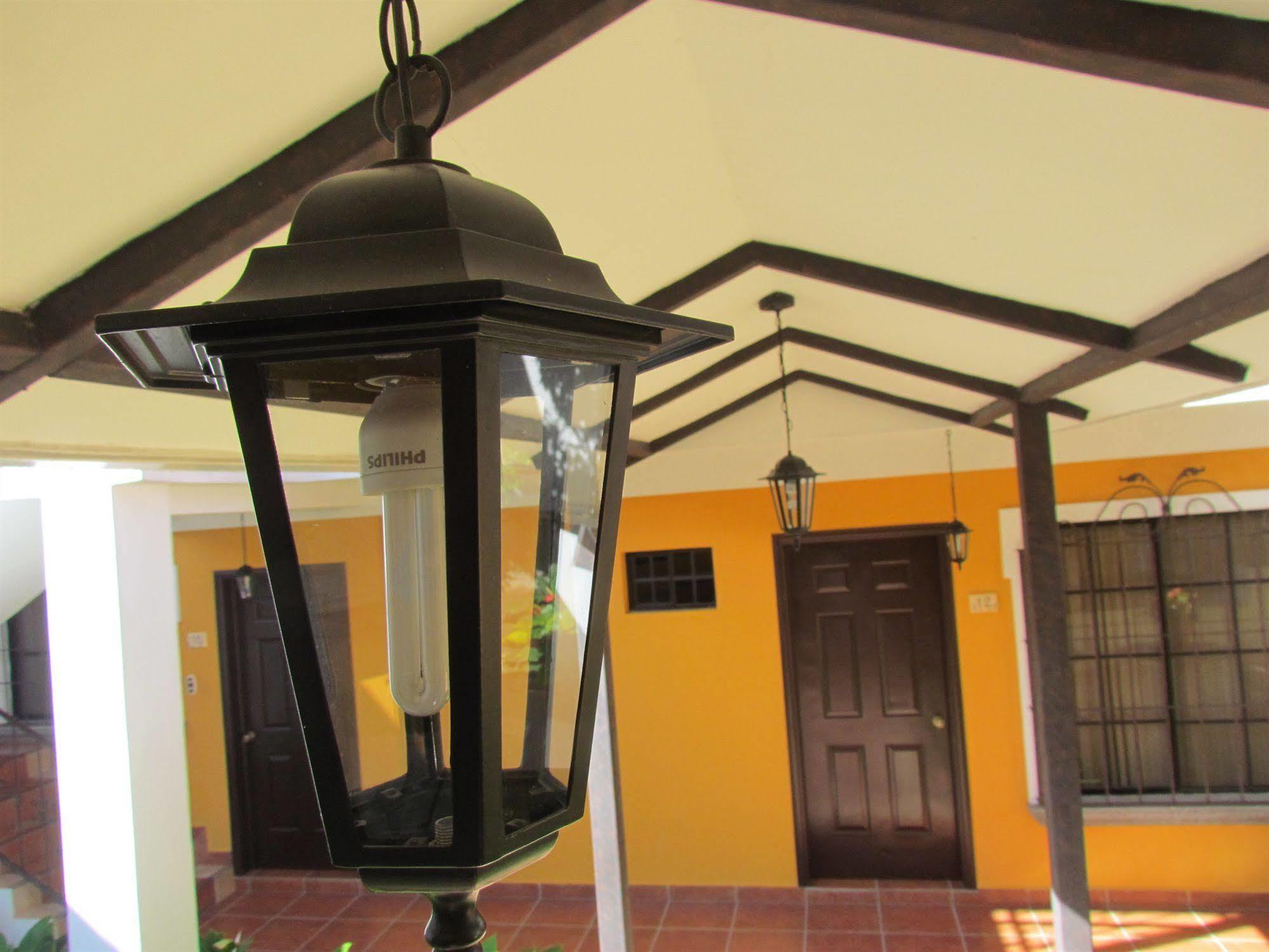 Hotel Villa Terra San Salvador Buitenkant foto